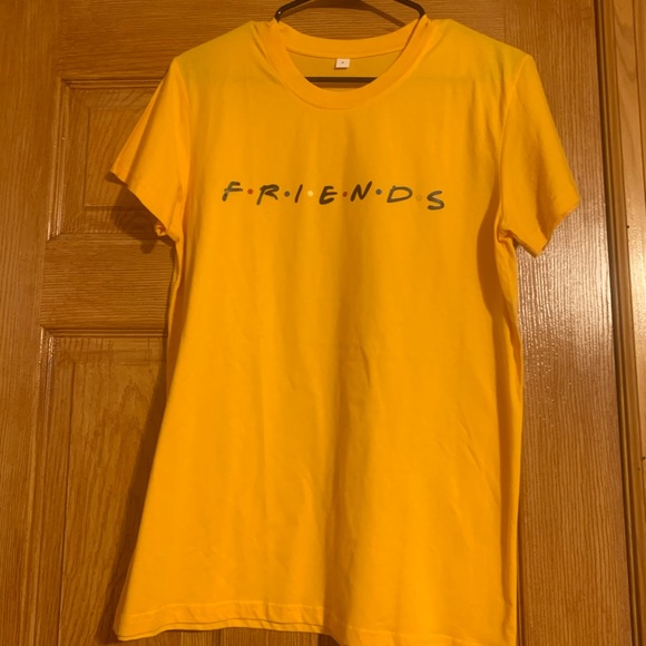 Yellow FRIENDS t-shirt - Picture 1 of 1